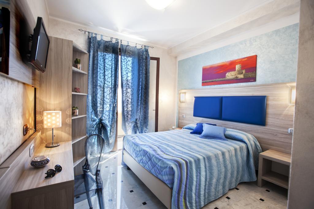 Hotel Piccolo Mondo ซานวิโต โลคาโป ห้อง รูปภาพ