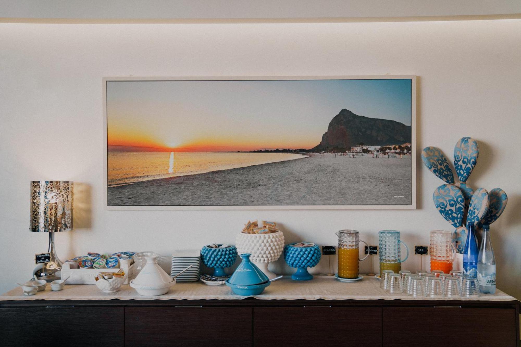 Hotel Piccolo Mondo ซานวิโต โลคาโป ภายนอก รูปภาพ