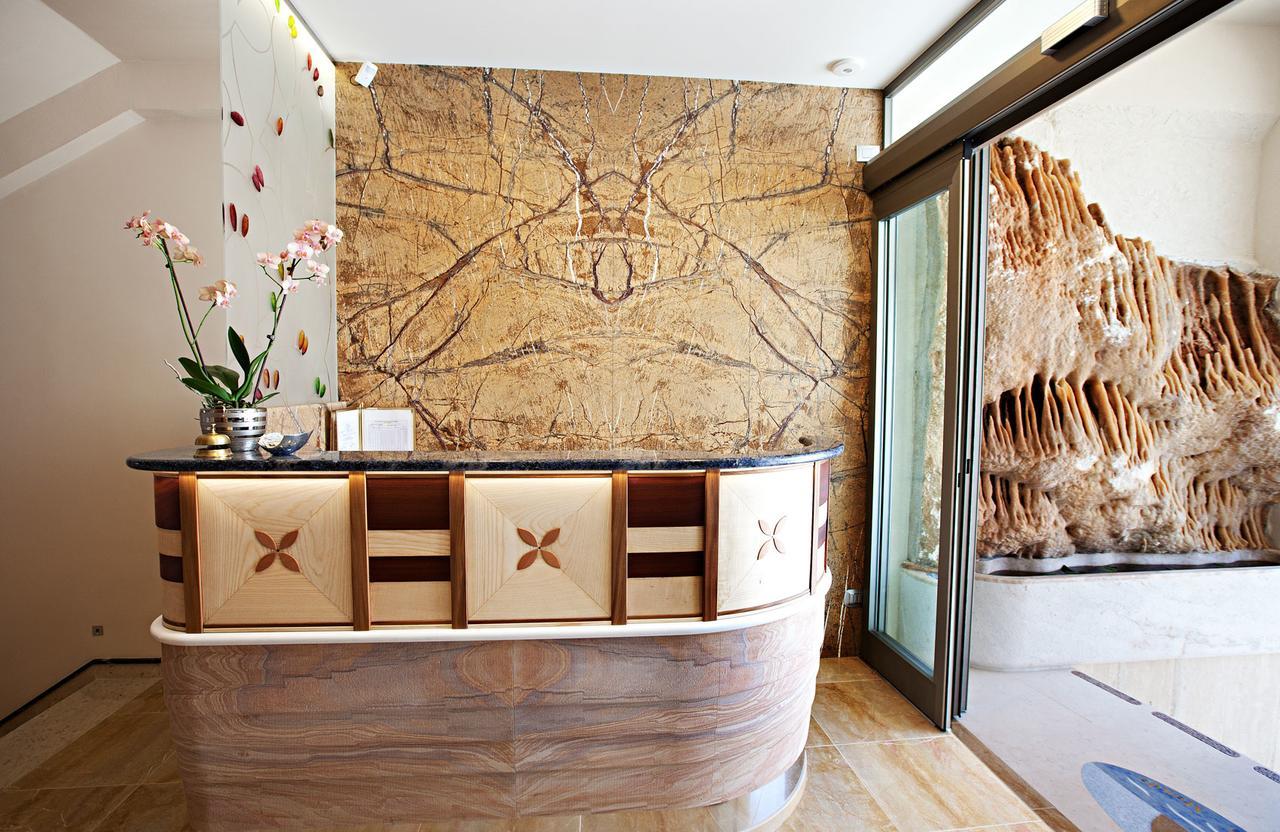 Hotel Piccolo Mondo ซานวิโต โลคาโป ภายนอก รูปภาพ