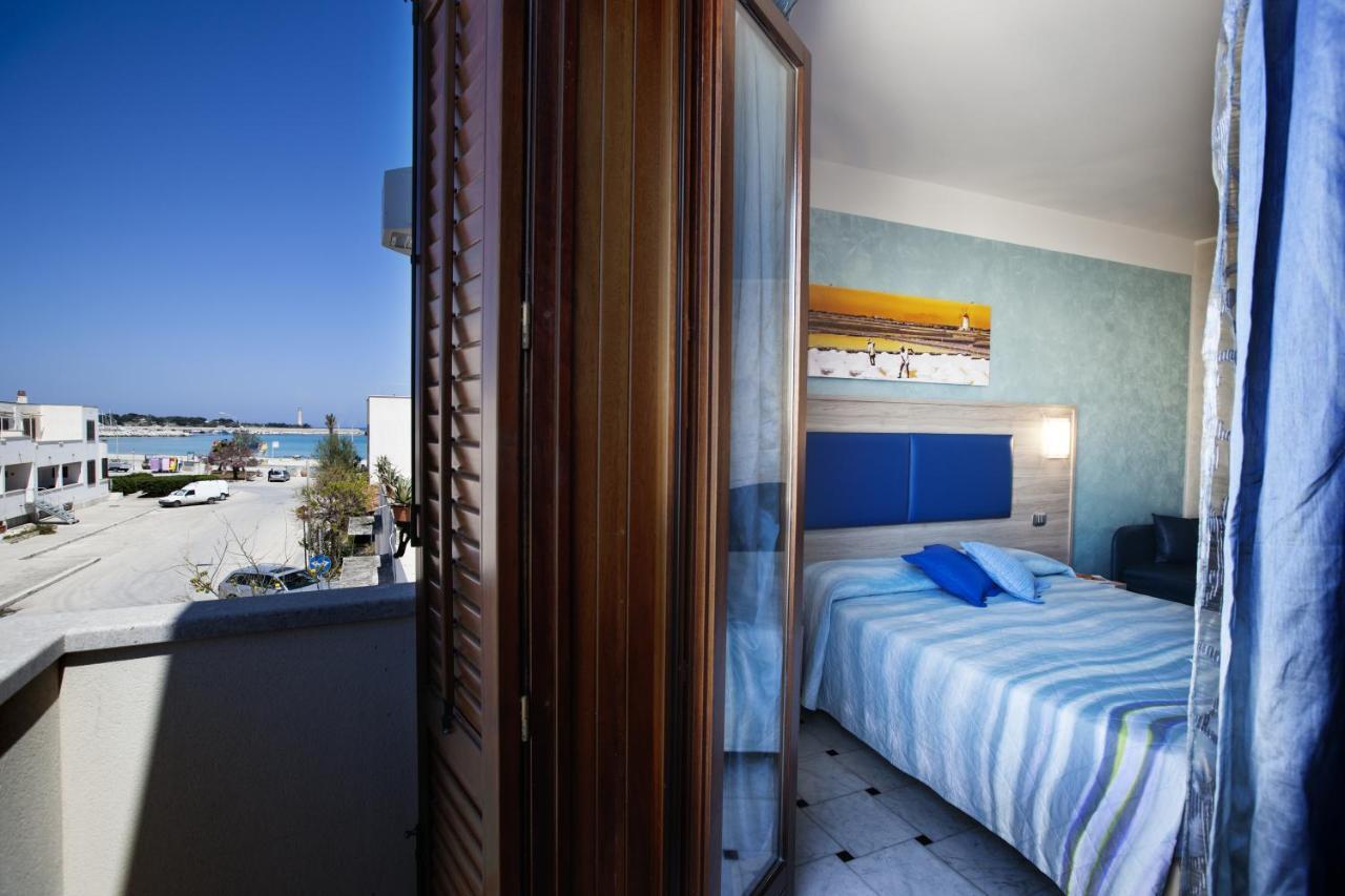 Hotel Piccolo Mondo ซานวิโต โลคาโป ภายนอก รูปภาพ